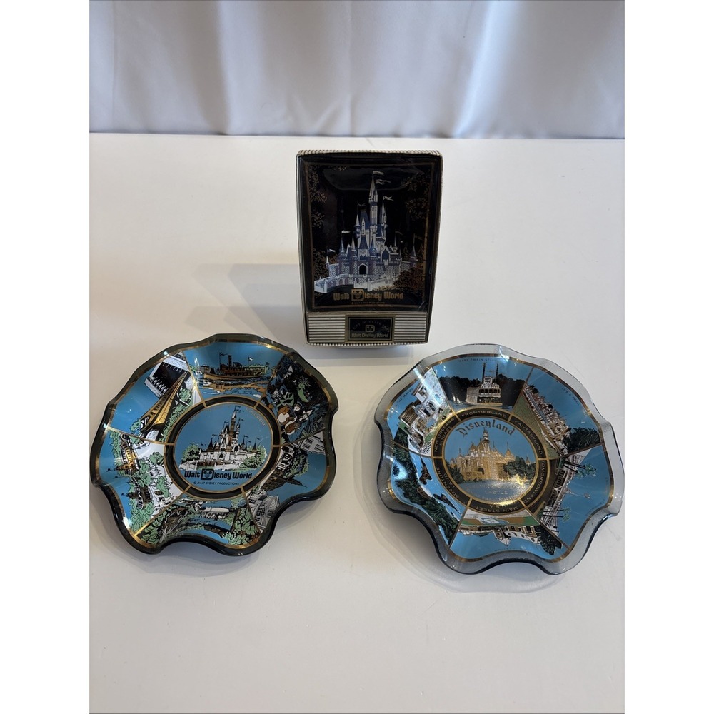 Vintage Disney‎ World Disneyland Glass Decor Decorative Souvenir Plates Lot Of 3